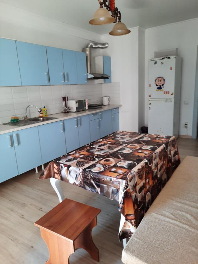 Diplomat - 2 Apartman Biskek Kültér fotó